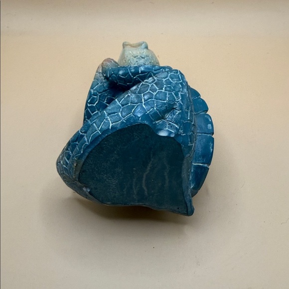Meditating Turtle Reptile Decor - Blue and Cream - Picture 5 of 5